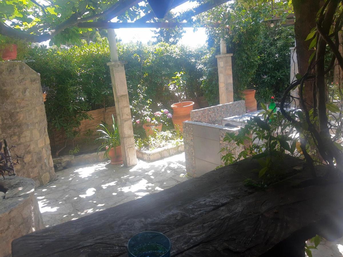 Sea-Side Old Stone Villa With A Private Garden Будва Екстер'єр фото